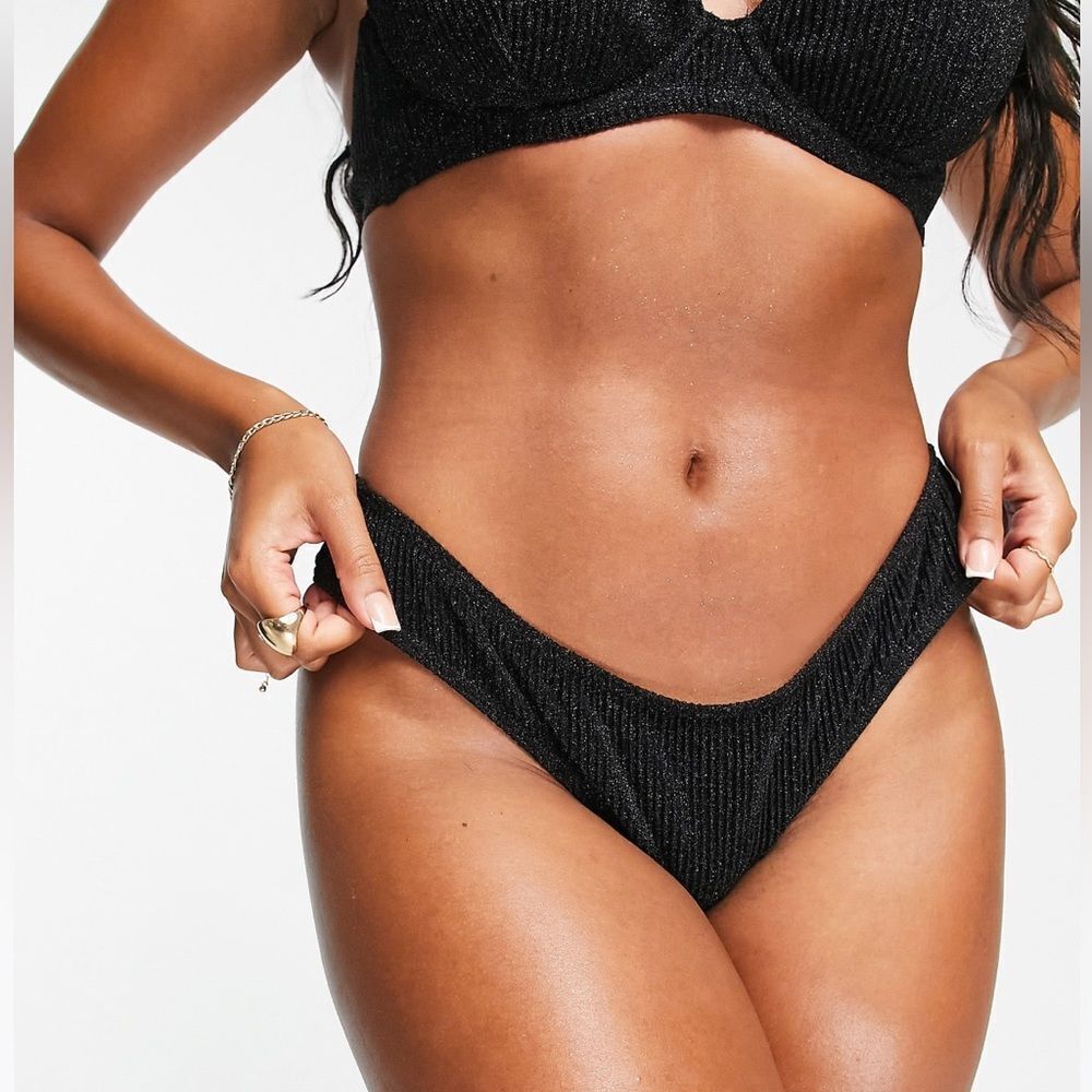 NWT Wolf & Whistle high leg bikini bottom in glitter ribbed size 6